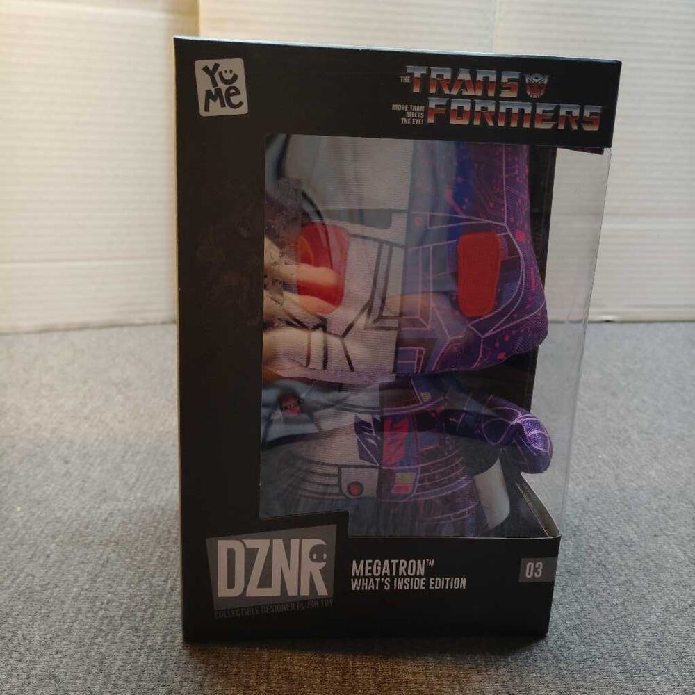 YuMe DZNR Megatron What's Inside Edition Plush Transformers New Collectible